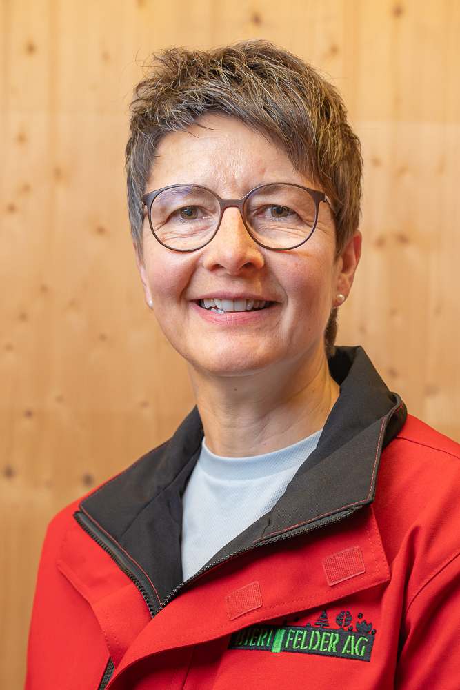 DSC09127 Portrait Ruth Felder Web