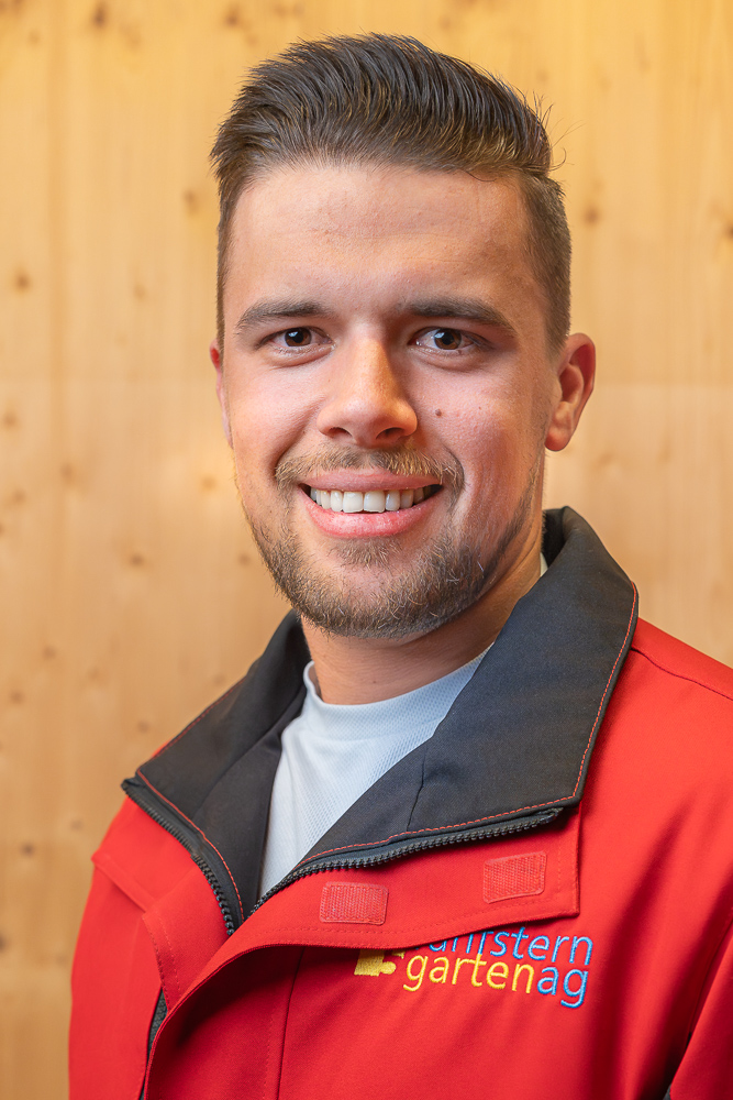 DSC09202 Portrait Dominic Feer Web