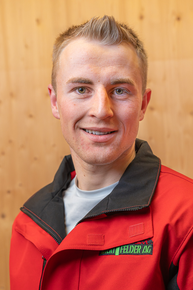 DSC09218 Portrait Dominik Felder Web